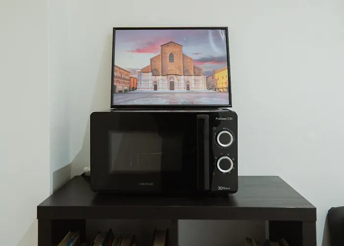 Made In Bo - Pensión 4*